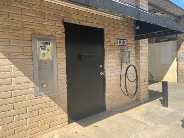 48 W Okmulgee Ave, Muskogee, OK 74401